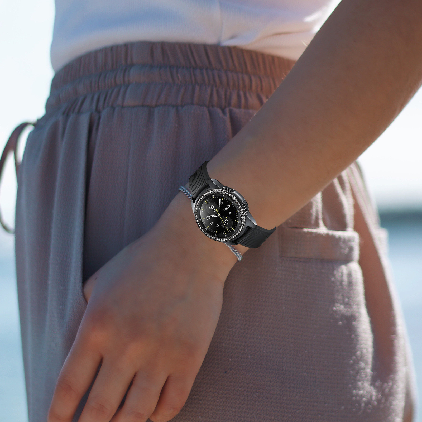 Luxury Diamond-Mounted Bezel R - đánh giá và giá Luxury Watch Diamond