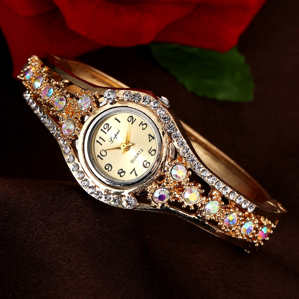 Women's Luxury Colored Diamond - đánh giá và giá Luxury Watch Diamond