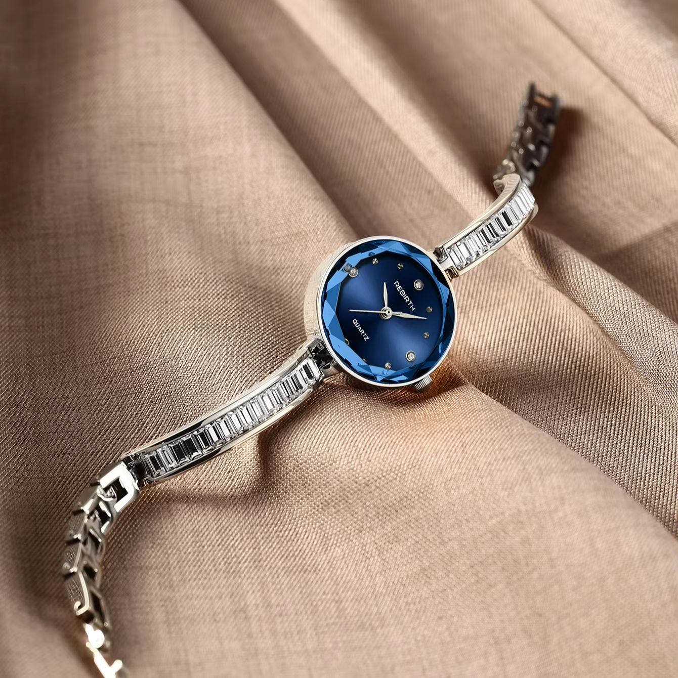Light Luxury Cut Blue Glass Di - đánh giá và giá Luxury Watch Diamond